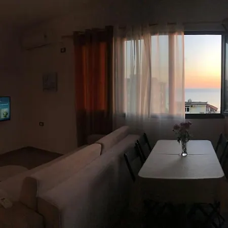 Sea View Deluxe شقة